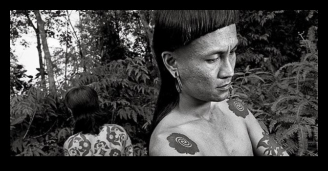 Ādas stāsti Tetovējumi kā identitātes hronikas dažādās kultūrās 2 Ādas stāsti: identitātes hronikas dažādās tetovēšanas kultūrās