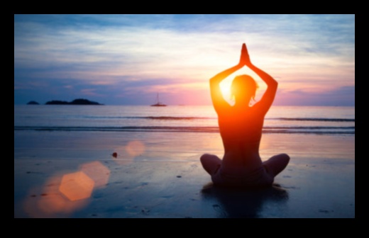 Rīta detoksikācijas rituāli: attīrošo sulu iekļaušana savā dienā