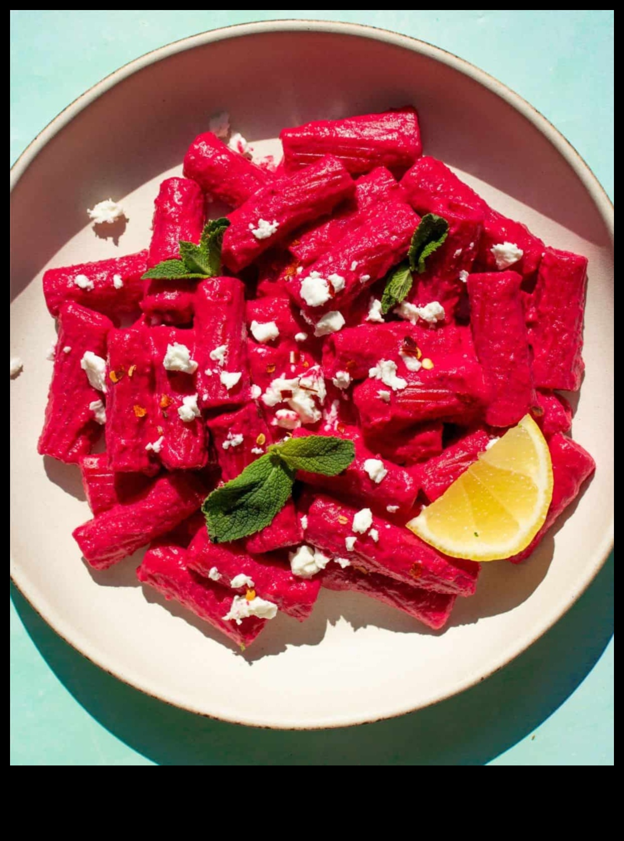 Morning Bliss A Zingy Kickstart ar Zesty Ginger Shots 4 Rīta svētlaime: uzlabojiet savu dienu ar kaislīgiem ingvera šotiem