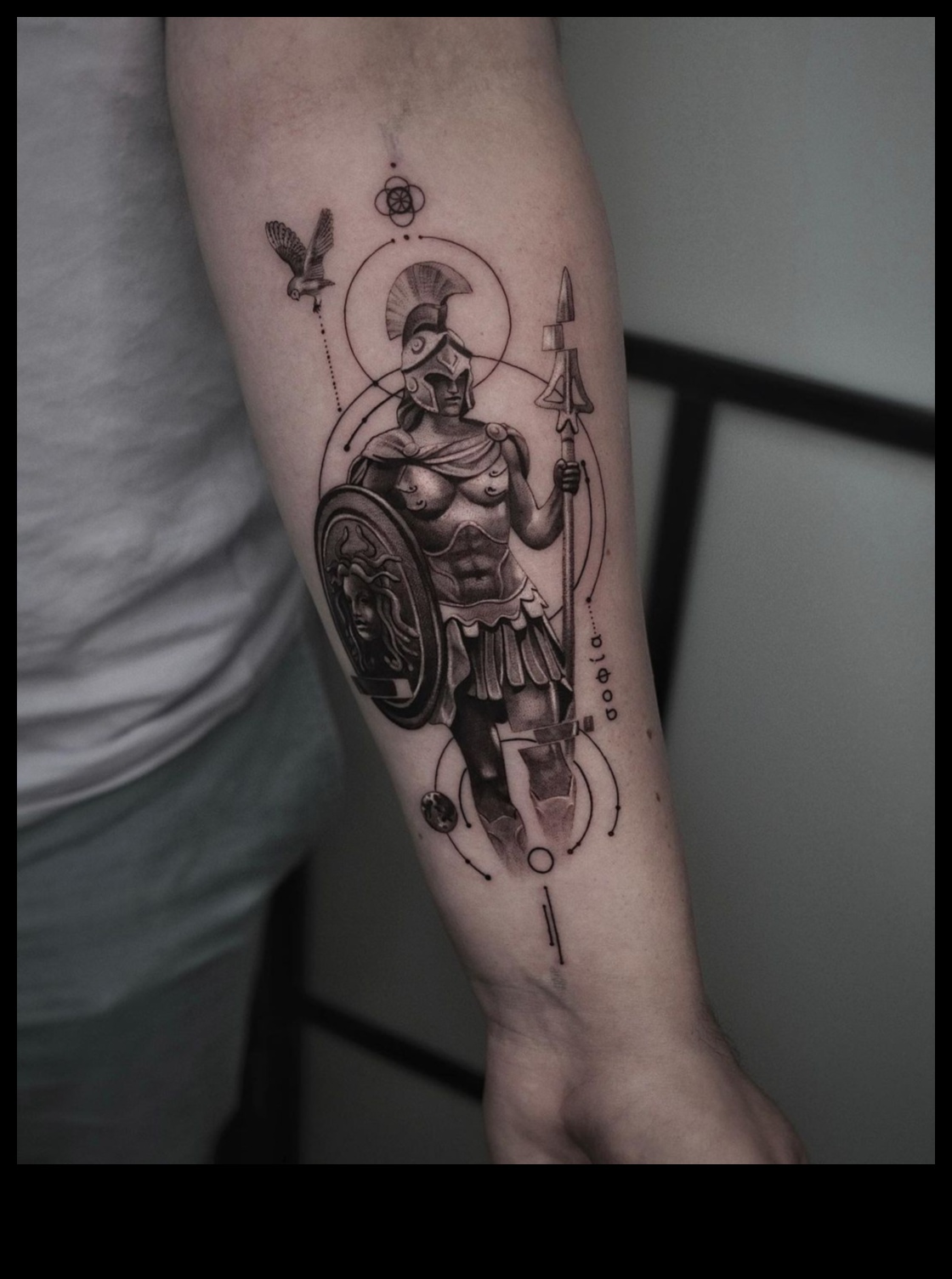 Mākslīgā saplūšana: kur radošums satiekas ar ādu tetovējumos