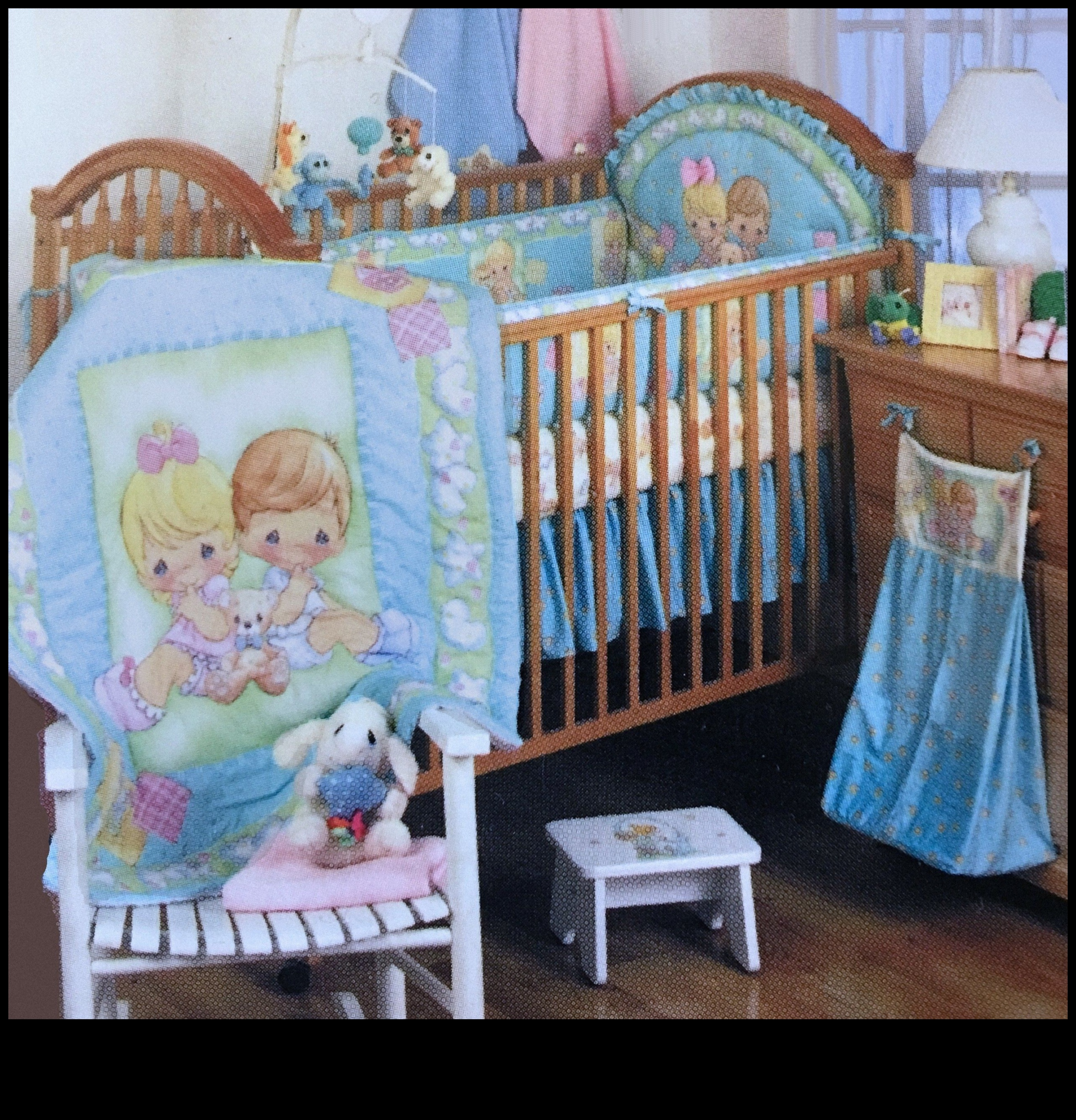 Loloti mirkļi, veidojot atmiņas ar mazuļa rotaļlietām no gultiņas līdz 1. koledžai Lolotie mirkļi: veidojiet atmiņas ar mazuļa rotaļlietām