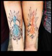 Twin Flames Pieķeršanās stāsts, kas izstāstīts kādā posmā tetovējumiem